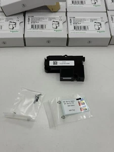 SCHNEIDER 33106 BCM ULP BREAKER COMMUNICATION MODULE FOR MASTERPACT NW , NT - Picture 1 of 7