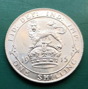 1915 George V silver shilling #121 - Picture 1 of 2