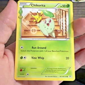 Tarjeta Pokémon Chikorita RC1/RC32 XY Generations Radiant Collection Promo 3 - Imagen 1 de 4