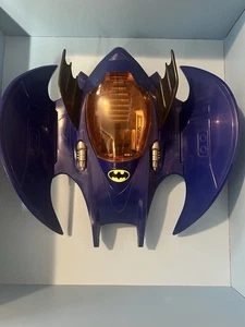 McFarlane Toys DC Superpowers Vehicle The Batwing (Blu) rilascio cabina di pilotaggio rotto - Foto 1 di 1