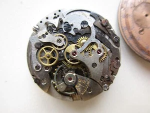Movimento orologio cronografo vintage Landeron - calibro sconosciuto - per ricambi - Foto 1 di 5