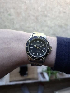 Heuer Professional 200m Quartz Two-tone Gold Circa. 1985 - Nearly NOS - Picture 1 of 12