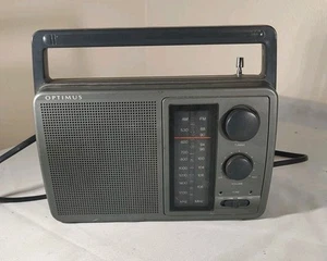 Emergency Weather Radio Am/Fm Radio by Optimus 12-726 Battery or 110v - Picture 1 of 9