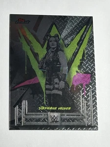 2025 Topps Finest WWE Stephanie Vaquer Uncommon - Picture 1 of 4