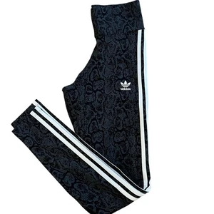 Adidas Mujer Leggings Serpiente JC5751 Gris Antracita Negro Talla S Gimnasio Atletismo - Imagen 1 de 16