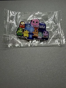 Amazon Peccy Pin Inside Out BFL1 Exclusive Fun Workwear Vest Collection Employee - Picture 1 of 8