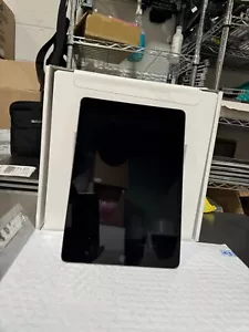 Apple iPad 9th Generation A2603 10.2" Space Gray 64GB WiFi+Cellular - Picture 1 of 6