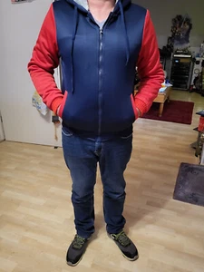  Jacke mit Kapuze Gr M  - Bild 1 von 8