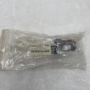 Omron MK2PN-S 24VDC Coil Volts, Plug-In RelayDC Contact Rating, Octal - Picture 1 of 8