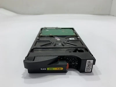 EMC 3TB 7.2K 6Gbps 3.5" SAS Hard Drive for VNXe3100 VNXe3150 PN: 005049291 - Image 1 of 3