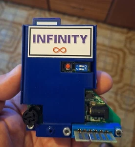 Commodore 64 Infinity C64 SD V2.0 - Foto 1 di 17