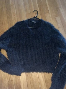 Sun + Moon Women's Soft Super Fuzzy V Neck Sweater Black Size XL Vtg Y2K GUC - Picture 1 of 7