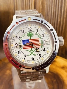 OROLOGIO AUTOMATICO VINTAGE URSS SOVIET VOSTOK ANFIBIA FUNZIONAMENTO DESERT SHIELD #7852 - Foto 1 di 24