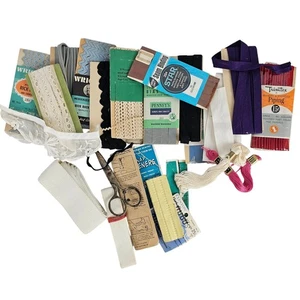 Vintage Konvolut Nähen Ric Rac Spitze Schrägband Paspel elastische Haken Ösen etc  - Bild 1 von 5