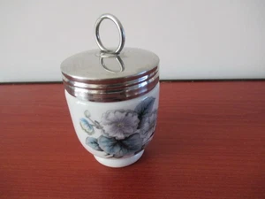 Huevo de porcelana Royal Worcester vintage (A) - Imagen 1 de 3