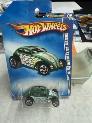 Volkswagen Beetle personalizado Hot Wheels, verde; serie Heat Fleet 2009 05/10 Foto 1 de 3