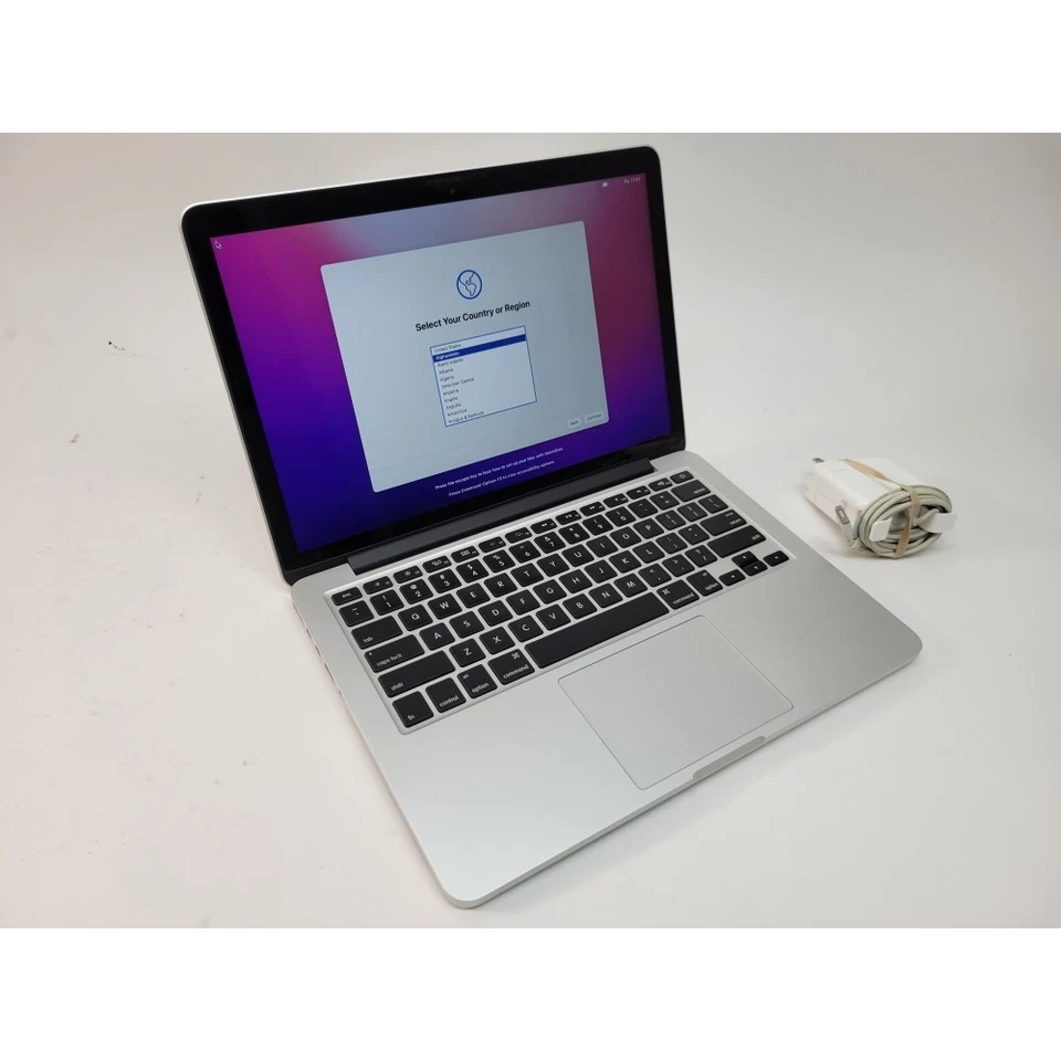 Apple A1502 Macbook Pro MF839LL/A 13.3", I5-5257U @ 2.7GHz -8GB RAM- 256GB SSD - Image 1 of 4