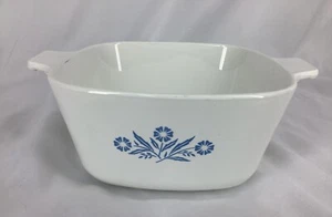 Vtg Corning Ware 1 3/4 Quart No Lid Blue Cornflower P-1 3/4-B JAP250122/KA - Picture 1 of 9