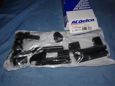 ACDelco 18K1552X 19261344 Rear Disc Brake Hardware Kit - Image 1 of 4