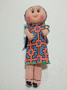 Muñecas nativas shipibo peruanas hechas a mano 30cm - Imagen 1 de 6