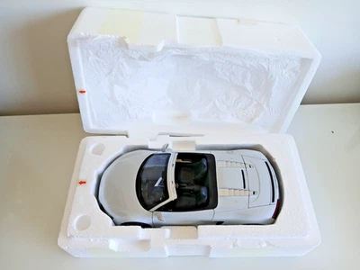 1:18 Kyosho Audi R8 Spyder V10 FSI - Image 1 of 4