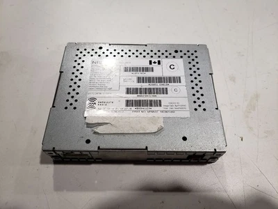 Módulo de controle receptor de satélite - 2010 Infiniti G37 Sport - 10-13 fabricante de equipamento original - Imagem 1 de 4