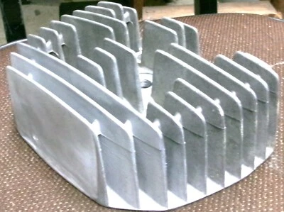 Usado - Culata exterior Kawasaki H2, 1972/74/75 (#A) Foto 1 de 4