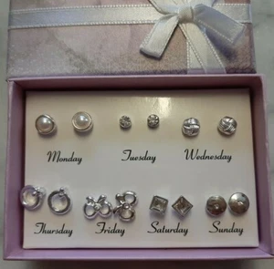 Avon Dexie 7 Piece Earring Gift Set - Picture 1 of 1