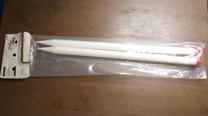 Susan Bates 14 in Jiffy Knit Single Point Knitting Needles - Plastic - Picture 1 of 8