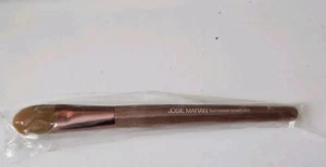 Josie Maran Vibrancy Foundation Brush 001 Full Size - Picture 1 of 3