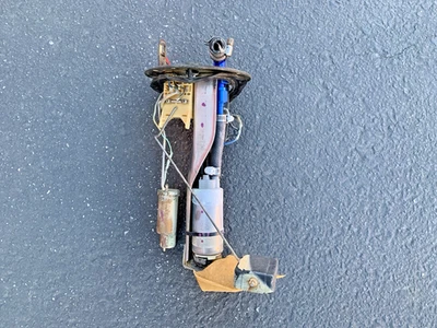 1991-1999 MITSUBISHI 3000GT STEALTH Fuel Pump Sending Unit Assembly MB678806 - Image 1 of 4