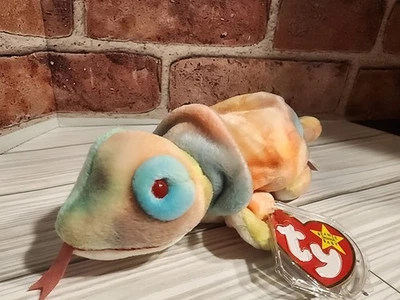 Ty Beanie Baby 9 inch Rainbow The Iguana Chameleon Toy - Image 1 of 4