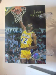 1996-97 Topps Stars #150 - James Worthy - Los Angeles Lakers 96-194 - Picture 1 of 2