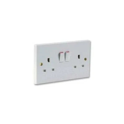 PRO ELEC - 9798 - SOCKET TWIN SWITCHED DOUBLE POLE - Image 1 of 2
