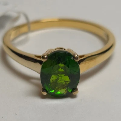 STS Oval Cut Diopside Solitaire Yellow Gold Plated 925 Silver Ring Size 11 - Image 1 of 4