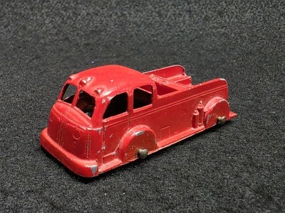 Camión de bomberos vintage La France TootsieToy 1949 de metal rojo EE. UU. Foto 1 de 3