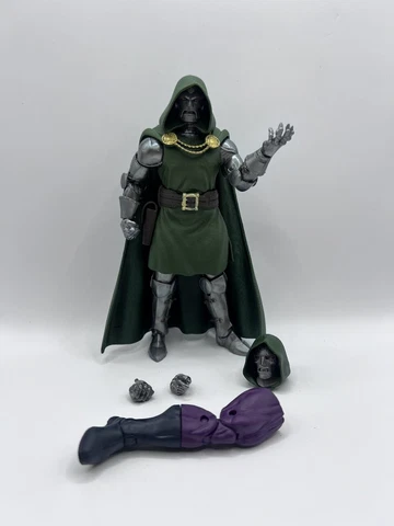 Doctor Dr. Doom Super Skrull BAF Marvel Legends 6" Inch Figure Complete Cover