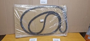 Genuine Volkswagen Crafter Front Door Seal 7C0837911 - Picture 1 of 2