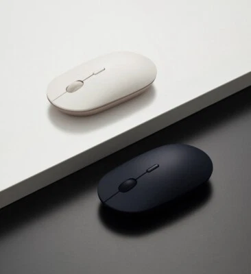 Xiaomi Portable Mouse 3 USB Dual Mode Mini Silent Mouse Bluetooth 2.4G 2400 DPI - Image 1 of 4