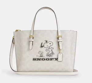 COACH x PEANUTS 2025 Molly Tote Bag 25 Signature Canvas Snoopy CBJ87 NEW - Picture 1 of 6