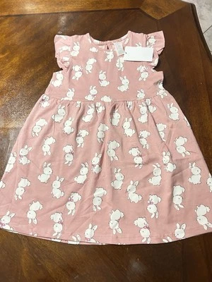 H&M 女孩夏季连衣裙尺寸 4T 岁 🌸 兔子和五颜六色的花朵 🌼#89 — 第 1/4 张图片