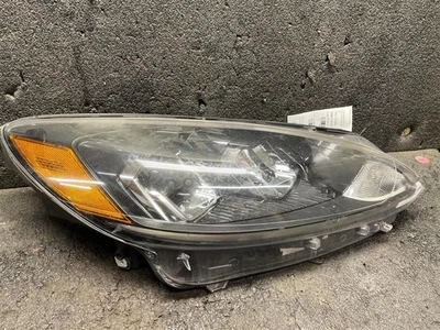 Passenger Headlight Halogen With Projector Fits 20-22 ESCAPE 2050149 - Image 1 of 4