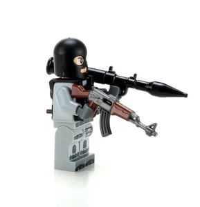 Battle Bricks Mercenary Bandit Minifigure NEW - Picture 1 of 3