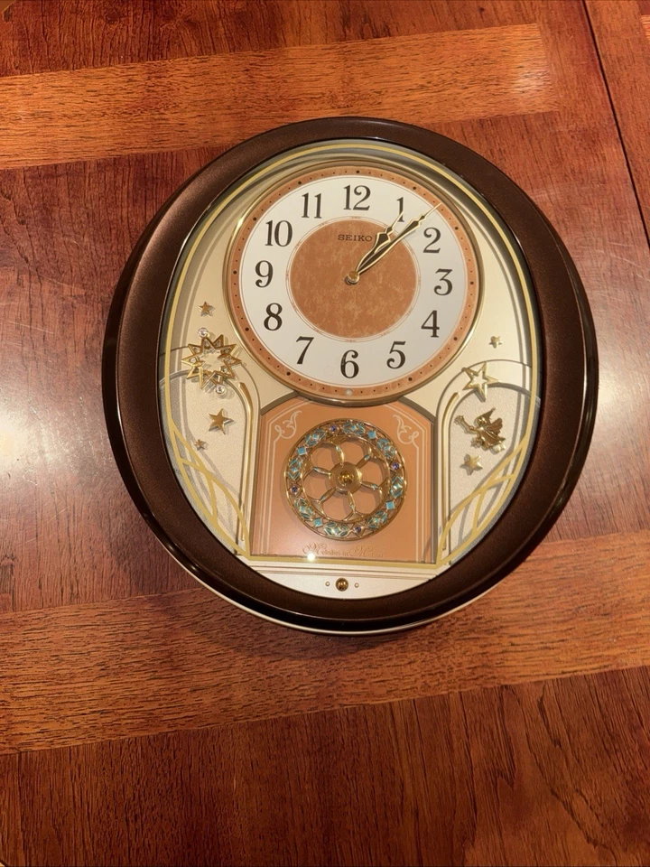 Seiko Melodies in Motion, Beatles, Xmas, 4-Seasons Melodies - Image 1 of 4