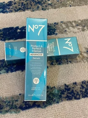2Pack 30ml No7 Protect & Perfect Intense Advanced Serum - Image 1 of 4