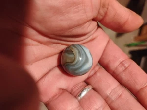 Vintage JABO Peltier Akro Glas Swirl Marmor 0,94" Swampy Mud Green - Bild 1 von 3