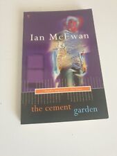 The Cement Garden--Ian McEwan (paperback)