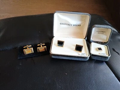 Geoffrey Beene Cufflinks in Box Mens Dress Formal Business Shirts - Image 1 of 4