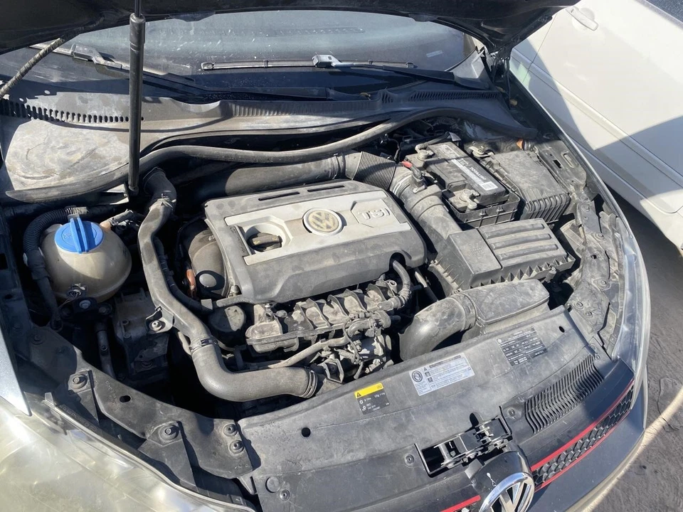 Interruptor de encendido usado se adapta a: Volkswagen Golf GTI 2010 exc. City Grado A Foto 1 de 4