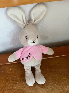 The World of Beatrix Potter kleiner hellbrauner Plüschhase Kaninchen in rosa Jacke FLOPSY - Bild 1 von 7